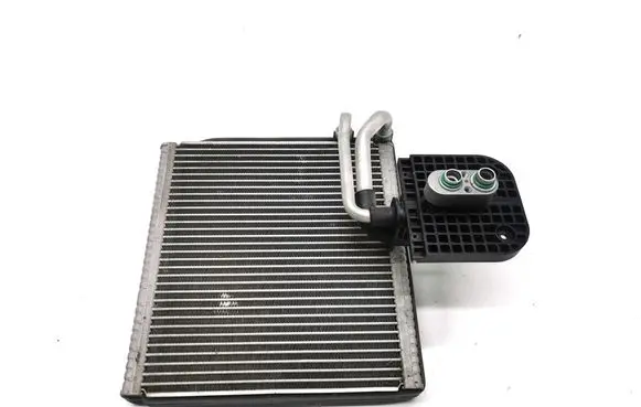 Tesla Model S Heater blower radiator F168FPC