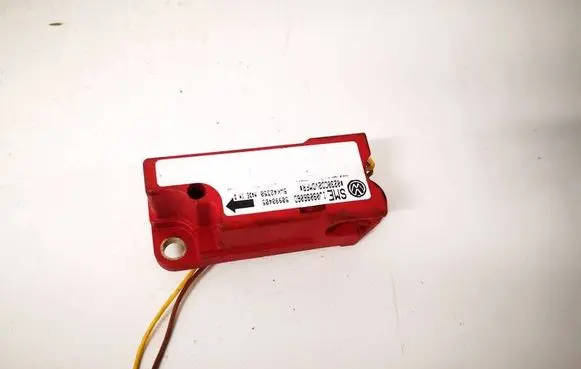 Volkswagen Golf IV Airbag deployment crash/impact sensor 1J0909606D