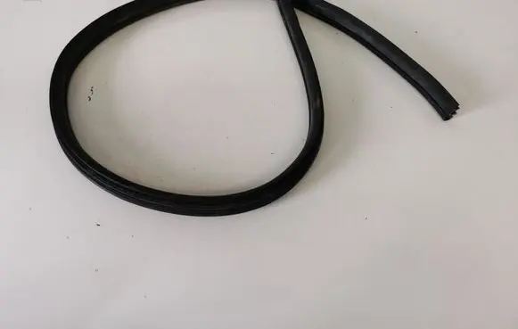 Mercedes-Benz E W238 Front door rubber seal A2386922600