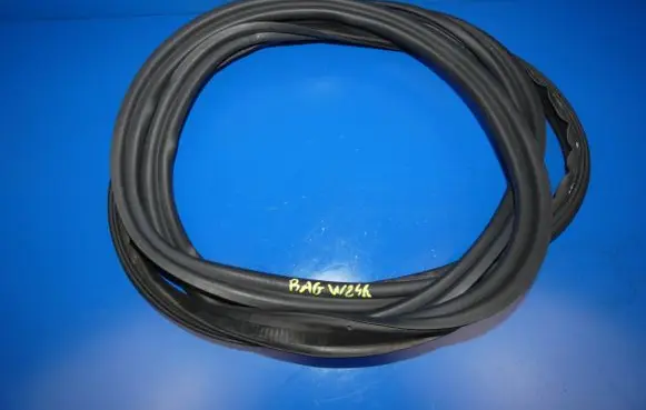 Mercedes-Benz B W246 W242 Trunk rubber seal (body) 