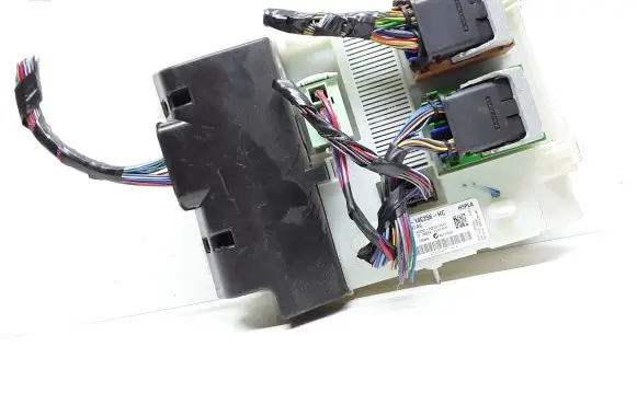 Volvo XC60 Fuse module 31254837 AG9T14C256HC