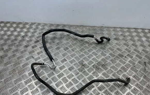 Mercedes-Benz GL X166 Engine coolant pipe/hose A1668304000