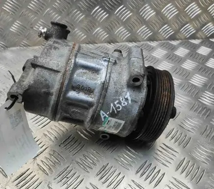Opel Insignia A Air conditioning (A/C) compressor (pump) 22861236 P22861236