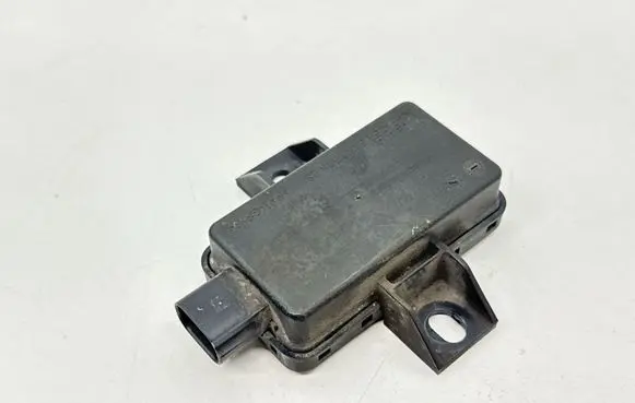 Mercedes-Benz ML W166 Tire pressure sensor A0009007000