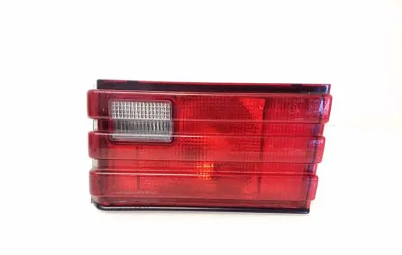 Mitsubishi Galant Eterna Tailgate rear/tail lights 1146288