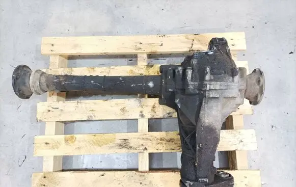 Volkswagen Touareg I Rear differential 0AA409507M
