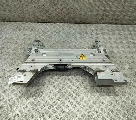 Peugeot 2008 II Front subframe 9825331880