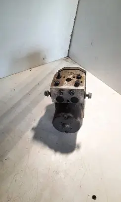 Audi A6 S6 C5 4B ABS Pump HR3B0614111HL
