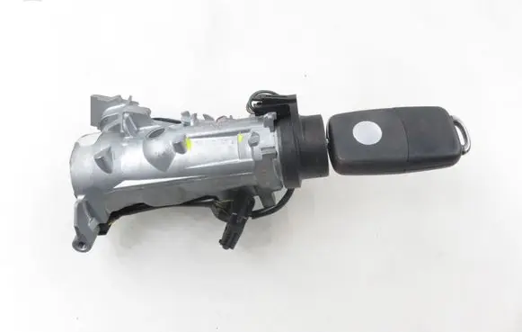 Volkswagen Golf V Ignition lock 1K0905851B