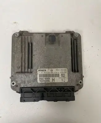 Toyota Yaris Engine control unit/module 896610D450 0281012322