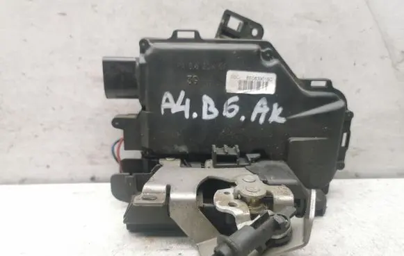 Audi A4 S4 B6 8E 8H Rear door lock 8E0839015C