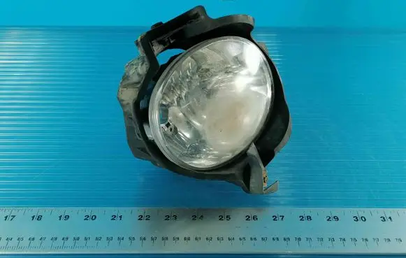 Toyota Hilux (AN10, AN20, AN30) Front fog light 11417626