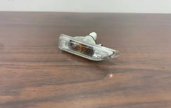 Mini Cooper Countryman R60 Front fender indicator light 18275910 7406370