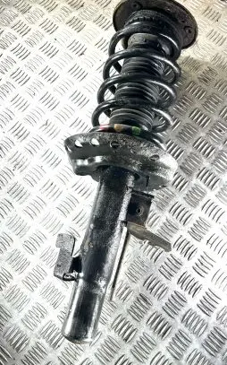 Volvo V60 Front shock absorber/damper 31323220