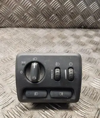 Volvo XC70 Light switch 9441233