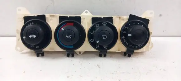 Honda Odyssey Climate control unit