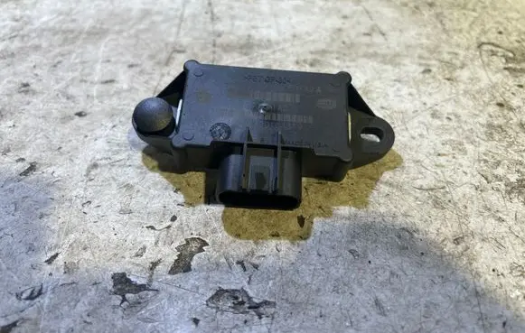 Chrysler Pacifica Fuel injection pump control unit/module 68193711AC 3193311AC 9347420104319