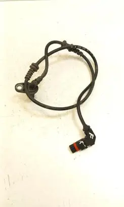 Mercedes-Benz E W212 ABS brake wheel speed sensor A2125400117 2125400117