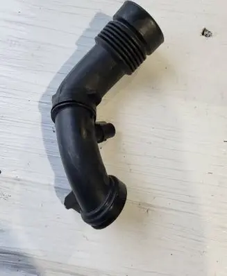 Intercooler hose/pipe