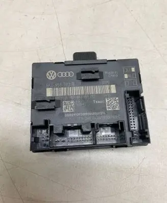 Audi A4 S4 B8 8K Door control unit/module 8K0959792B 8K0959792