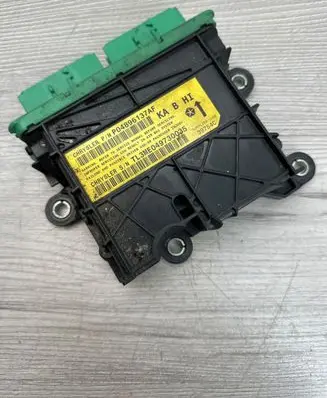 Dodge Nitro Airbag control unit/module P04896137AF 39754C TL3ME109730035