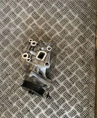 Opel Astra K Water pump 12678774