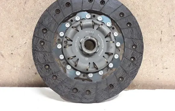 Skoda Octavia Mk3 (5E) Clutch pressure plate 022141031S