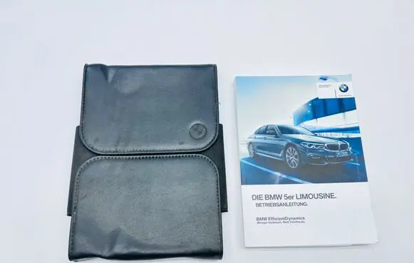 BMW 5 G30 G31 G38 Owners service history hand book 