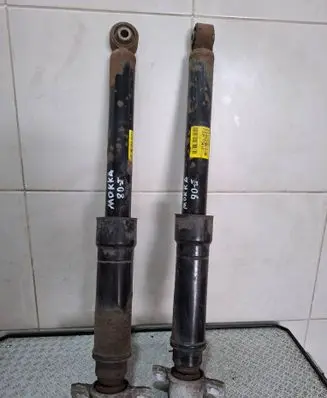 Opel Mokka Rear shock absorber/damper 95367160