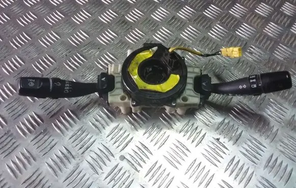 Hyundai Accent Wiper turn signal indicator stalk/switch 30630A