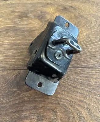 Renault Master III Rear door lock 8200778368