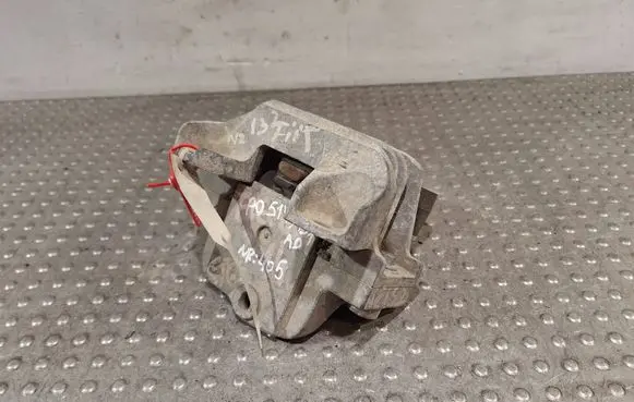 Fiat Freemont Gearbox mounting bracket S25056405 PO5147131AD