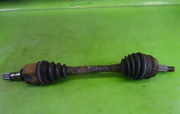 Renault Master II Front driveshaft