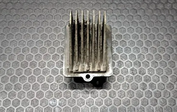 Mazda Tribute Heater blower motor/fan resistor HB180G518A