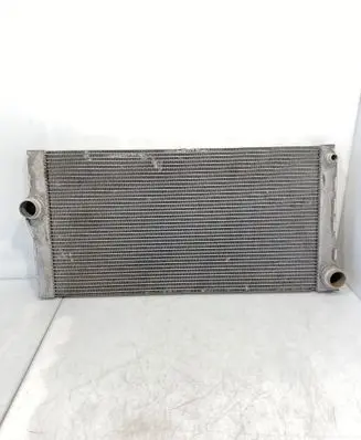 BMW 5 F10 F11 Coolant radiator 8509176