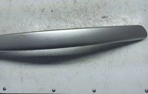 Toyota Avensis T250 Front bumper splitter molding