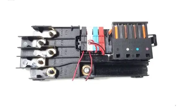 Mercedes-Benz GL X164 Fuse module A1645450201