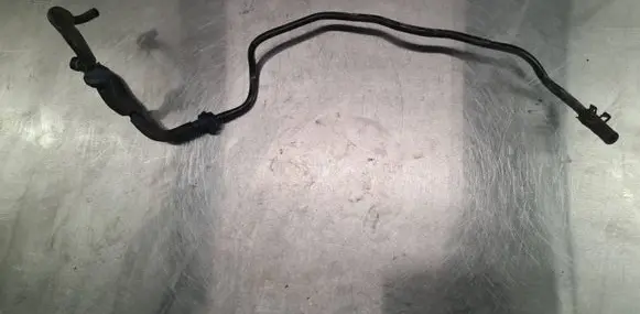 Saab 9-3 Ver2 Fuel injector supply line/pipe 