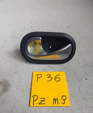 Renault Scenic II - Grand scenic II Front door interior handle 8200028487