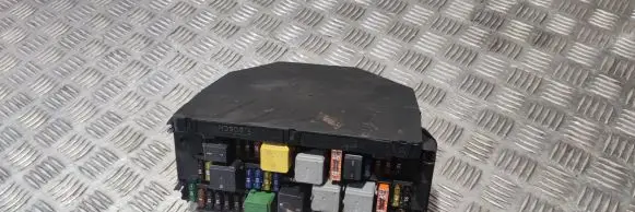 Mercedes-Benz CLS C218 X218 Fuse box set A2129006329