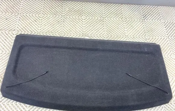 Volkswagen Golf V Parcel shelf 