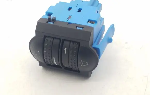 Volkswagen Touareg I Headlight level height control switch 7L6941333F