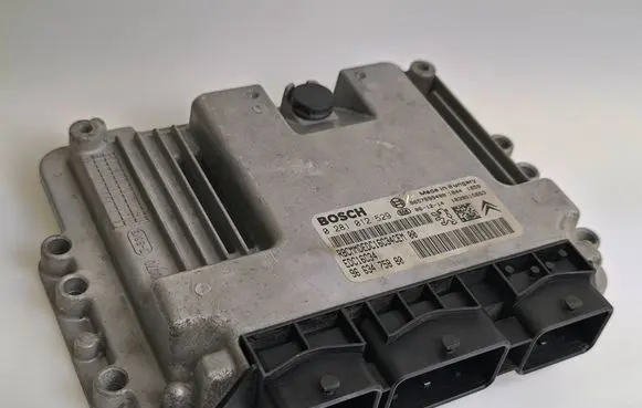 Peugeot 206 Engine control unit/module 0281012529 9657699480 9663475880