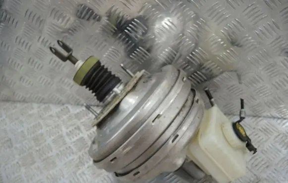 BMW 6 E63 E64 Brake booster 507KM