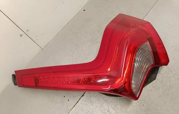 Volvo V60 Rear/tail lights 31395929 V01V0V60DX 21490202