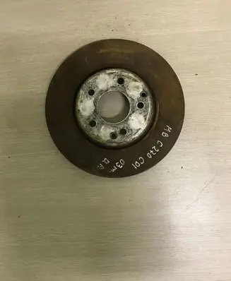 Mercedes-Benz C W203 Front brake disc