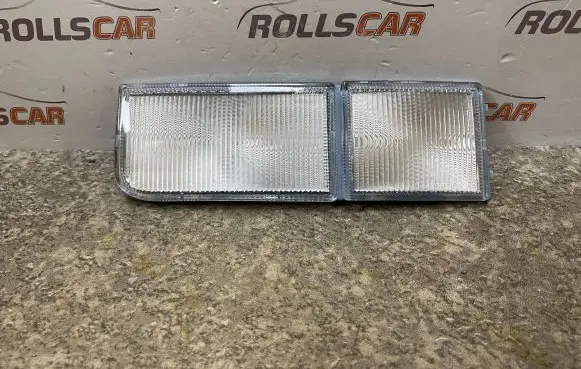Volkswagen PASSAT B4 Front reflector 084411613LF 4411613LU