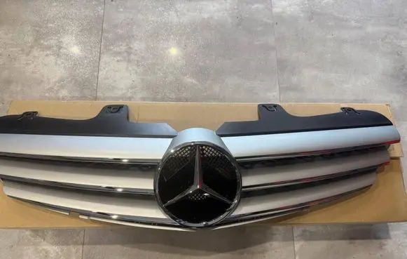 Mercedes-Benz CL C216 Front grill A2168800083 2168800083