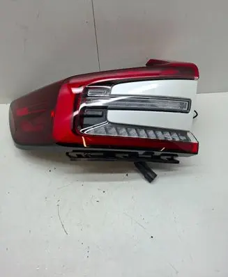 Volvo C40 Rear/tail lights S1CP2130W P015561J1 39365666