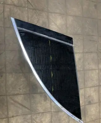 Mercedes-Benz R W251 Rear side window